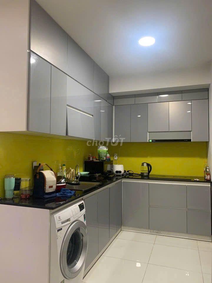 C/c Screc Tower, Trường Sa, Quận 3: Rộng 58m2,1p ngủ, giá 10tr/th