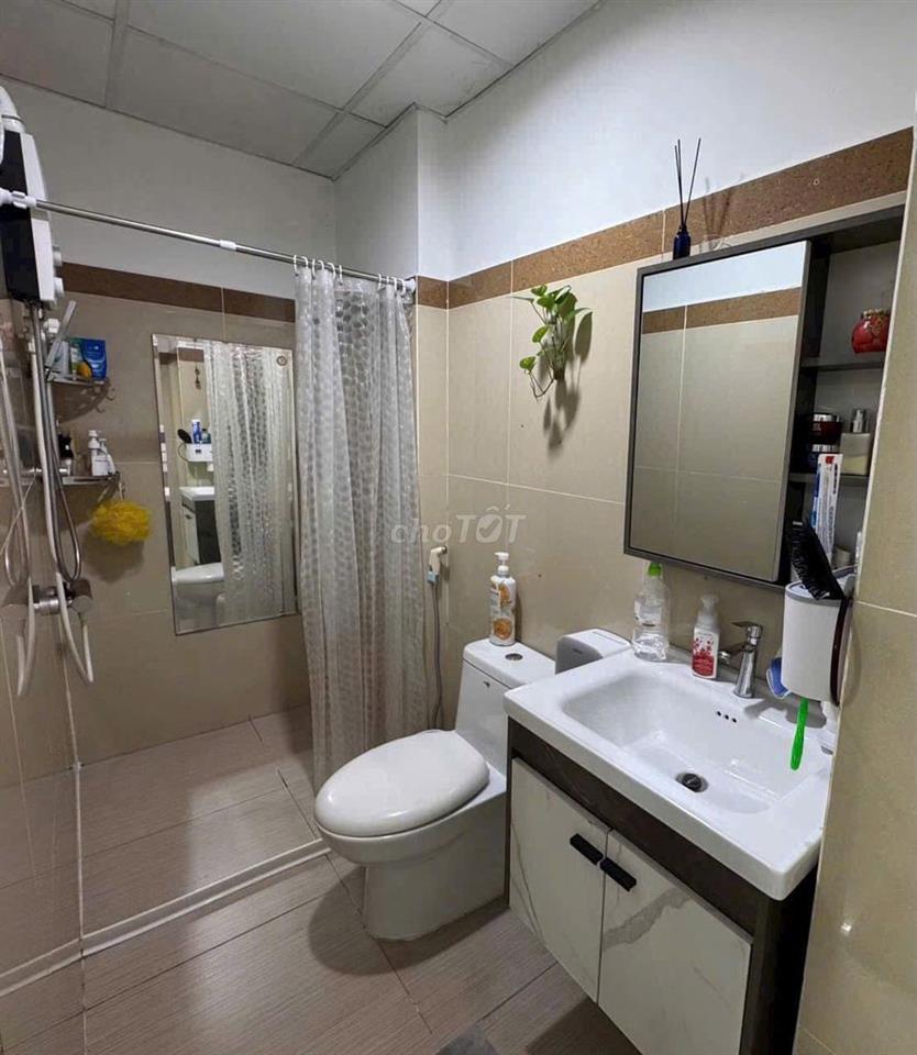  C/c Screc căn  1PN, 1WC, 56m2, Quận 3. Giá 10tr/tháng