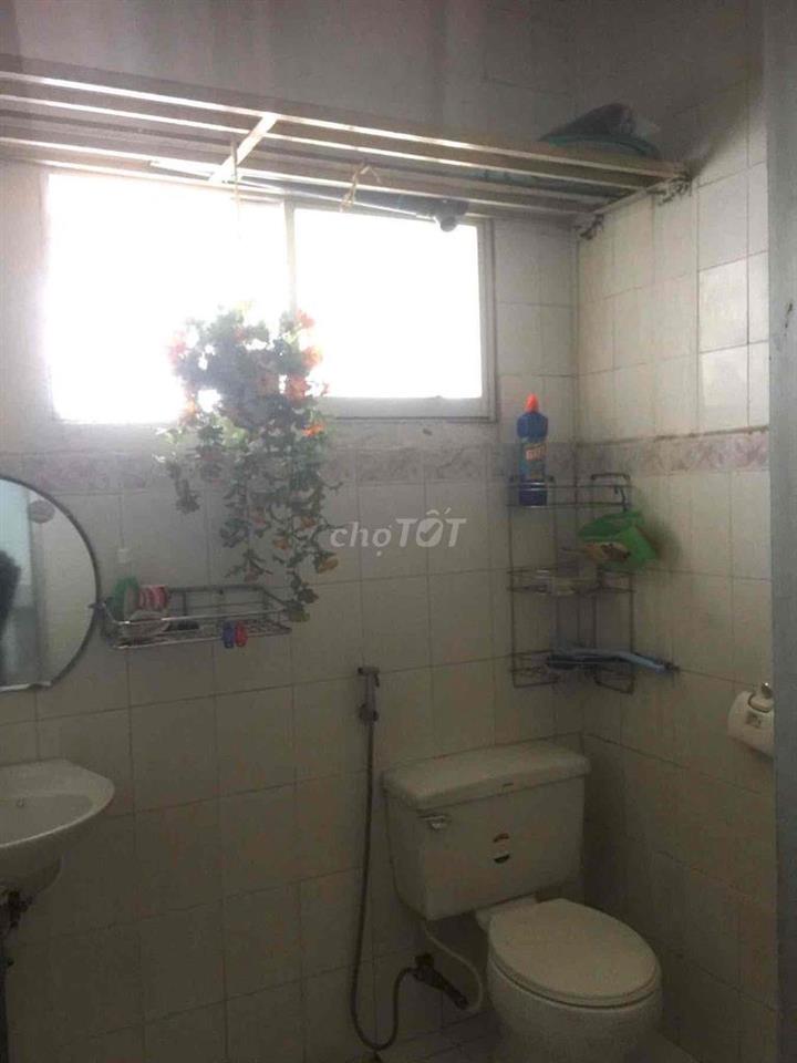 Cho thuê căn hộ 2PN 70m² full nội thất, Quận 3, giá 8 triệu