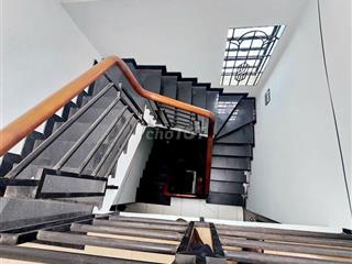 Quận 3 giá 7.9 tỷ nhà hẻm thẳng Võ Văn Tần DT 41m xây 4 tầng BTCT 5PN