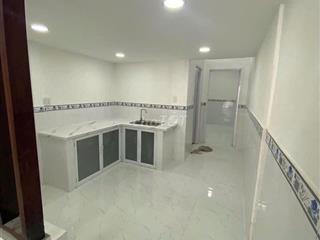 Nhà gần MT Trần Văn Đang, Quận 3. DT: 3,1m x 14m (41m2)