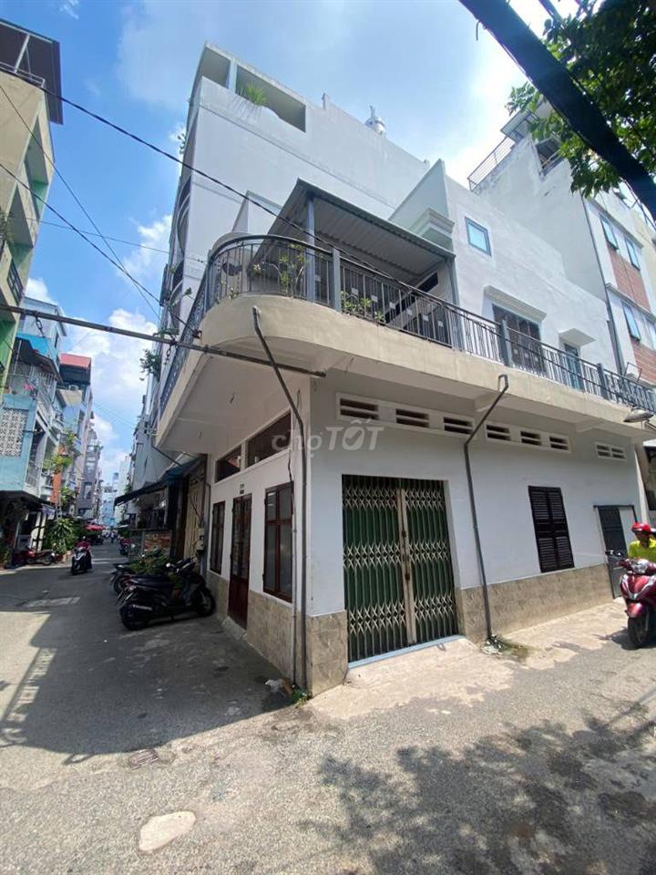 Nhà gần hẻm ô tô Lê Văn Sỹ, Quận 3. DT: 76m2