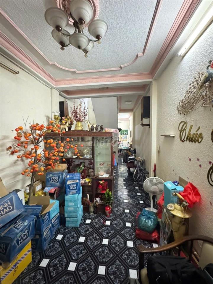 Bán nhà hẻm 108 Trần Quang Diệu, 2 lầu + ST, DTSD 153m2, 4PN