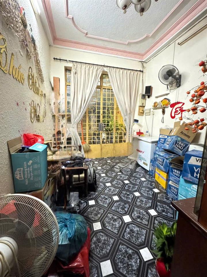 Bán nhà hẻm 108 Trần Quang Diệu, 2 lầu + ST, DTSD 153m2, 4PN