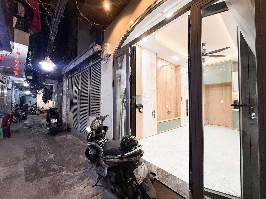 chính chủ bán 198/20 Vo Văn Tần 100m2 hơn 4 tỷ, hh2%