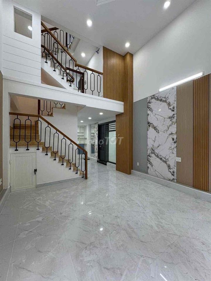 Nhà Lê Văn Sỹ Q.3 cần bán hoặc cho thuê