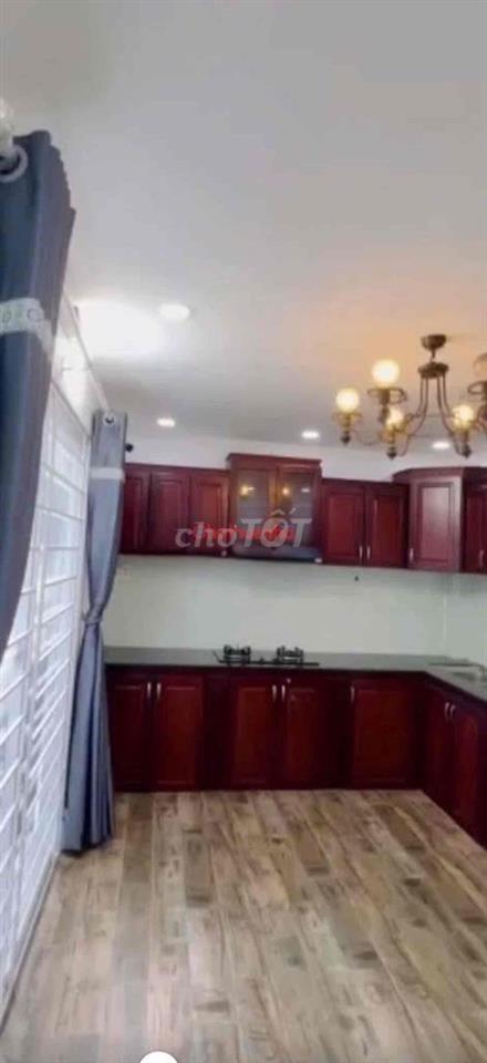 cho thuê nhà nguyên căn quận 10