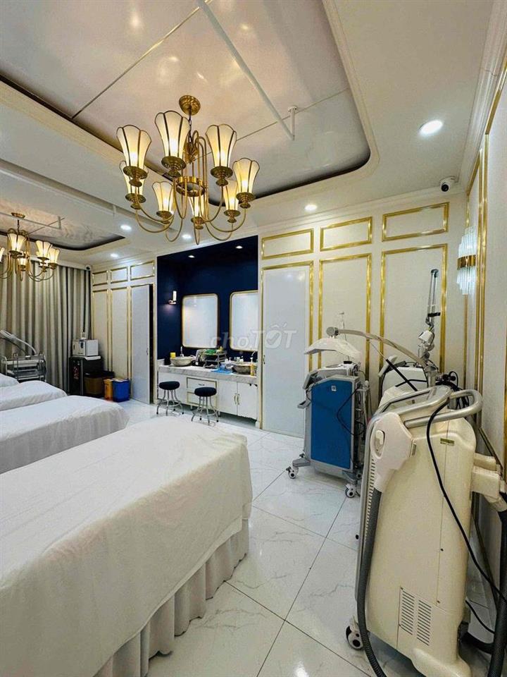 Cho thuê nhà mặt tiền Nguyễn Đình Chiểu, 51m², 3 lầu.( Sẵn mặt bằng)