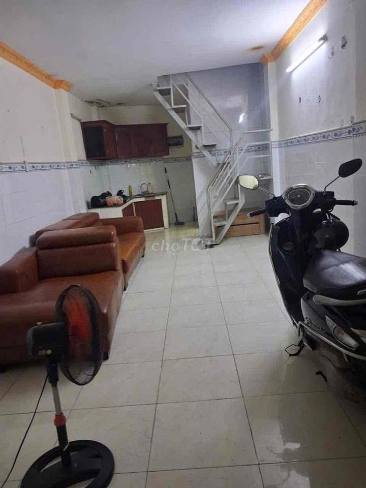 Nhà cho thuê Tân Hoà Đông (4 x 10) 2 tầng - Quận 6