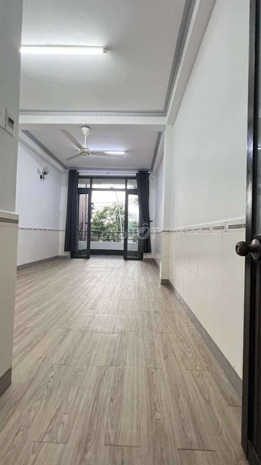 CHO THUÊ NHÀ MẶT TIỀN ĐƯỜNG TRƯỜNG SA VIEW KÊNH NHIÊU LỘC