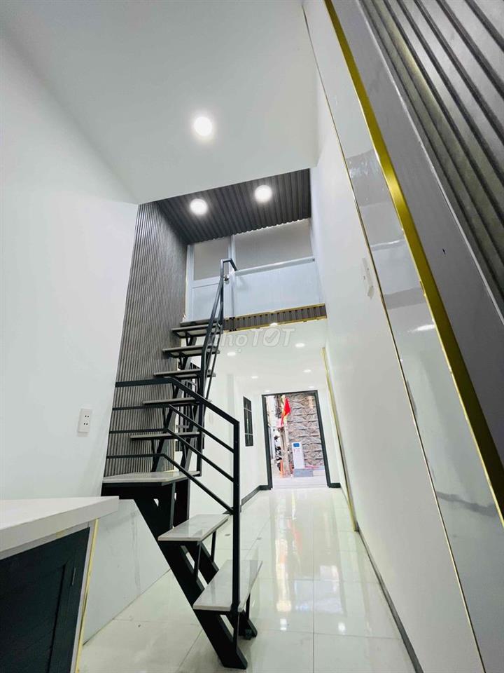 Chính chủ cho thuê nhà nguyên căn 2PN Quận 3