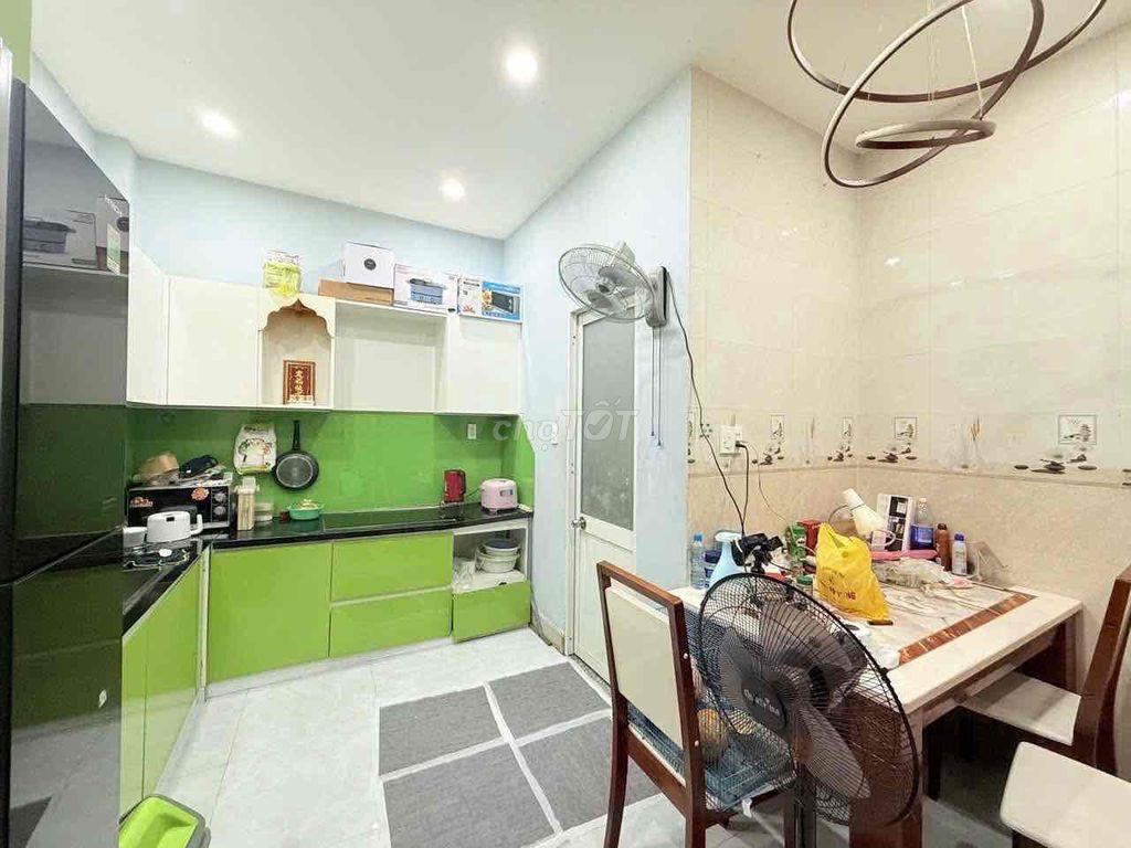 Cho thuê nhà Lê Văn Sỹ 4x9 nhà mới 1 trệt 2 lầu sân thượng 4pn 2wc