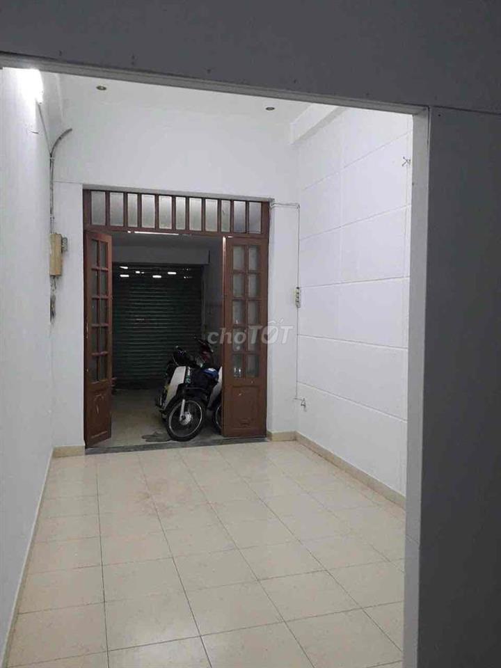 Cho thuê nhà mặt tiền Trần Văn Quang 3x19 1 trệt 1 lầu sân thượng