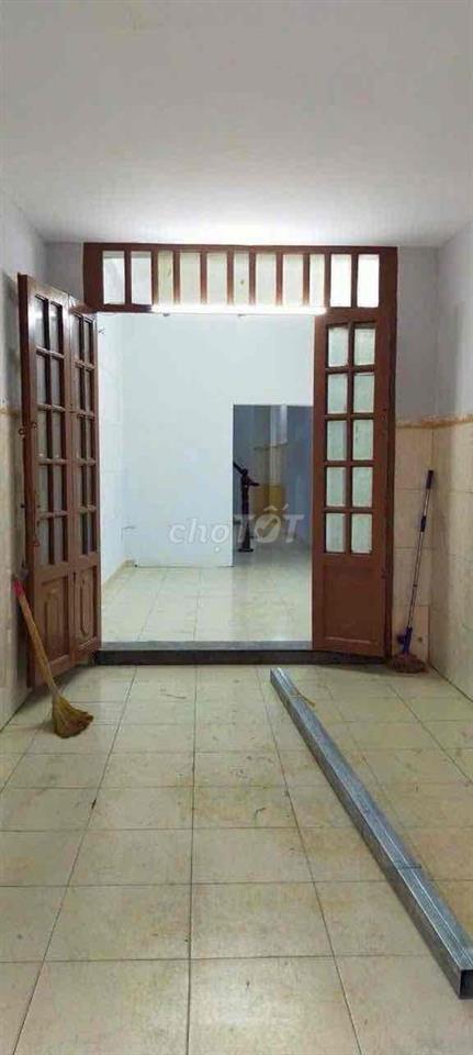 Cho thuê nhà mặt tiền Trần Văn Quang 3x19 1 trệt 1 lầu sân thượng