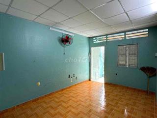 Cho thuê nhà HXH đường CMT8 3,5x12 1 trệt 1 lầu 2pn 2wc kd buôn bán