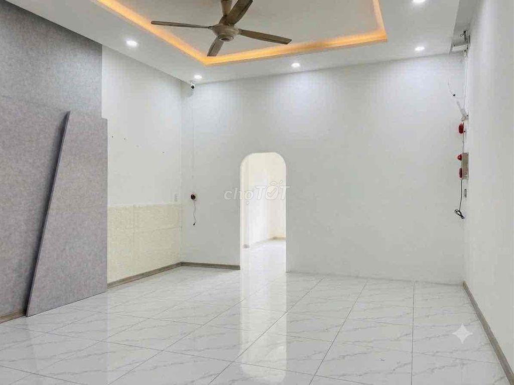 Cho thuê nhà cấp 4 diện tích 5x25 đường Thép Mới 2pn 2wc