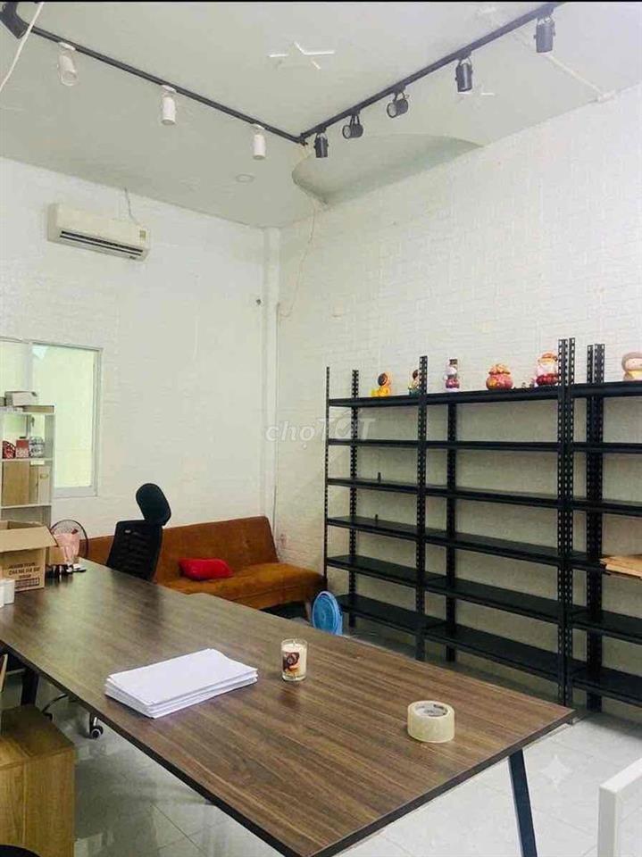 Cho thuê nhà cấp 4 diện tích 5x25 đường Thép Mới 2pn 2wc