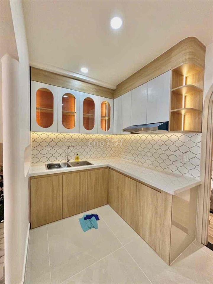 Cho thuê nhà Trần Văn Quang 4x13 1 trệt 2 lầu 4pn 4wc sân thượng