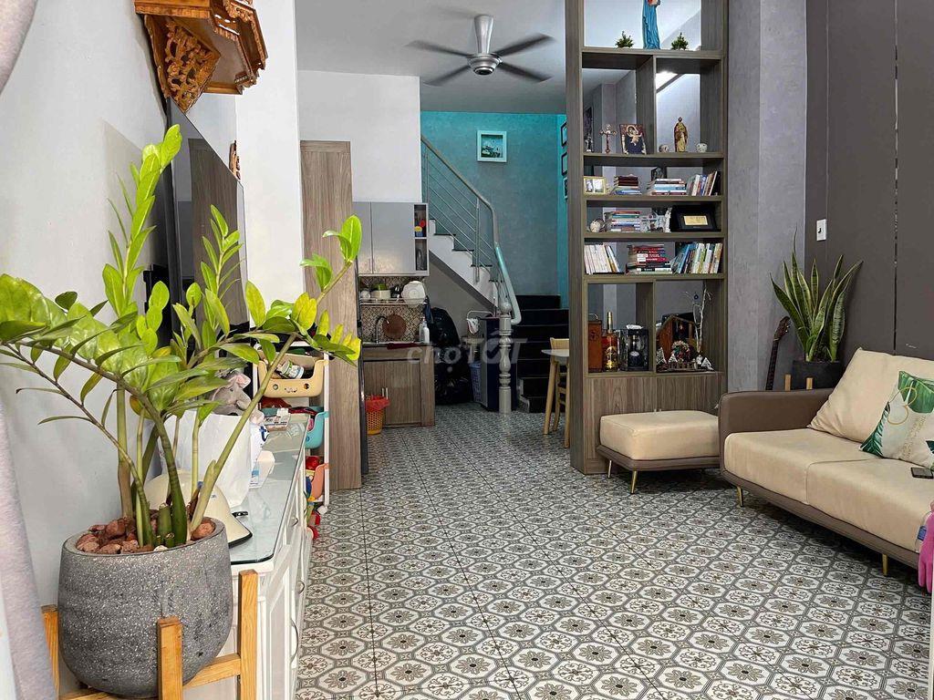 Cho thuê nhà HXH gần sân bay 3,6x11 kết cấu 1 trệt 1 lầu 2pn 2wc
