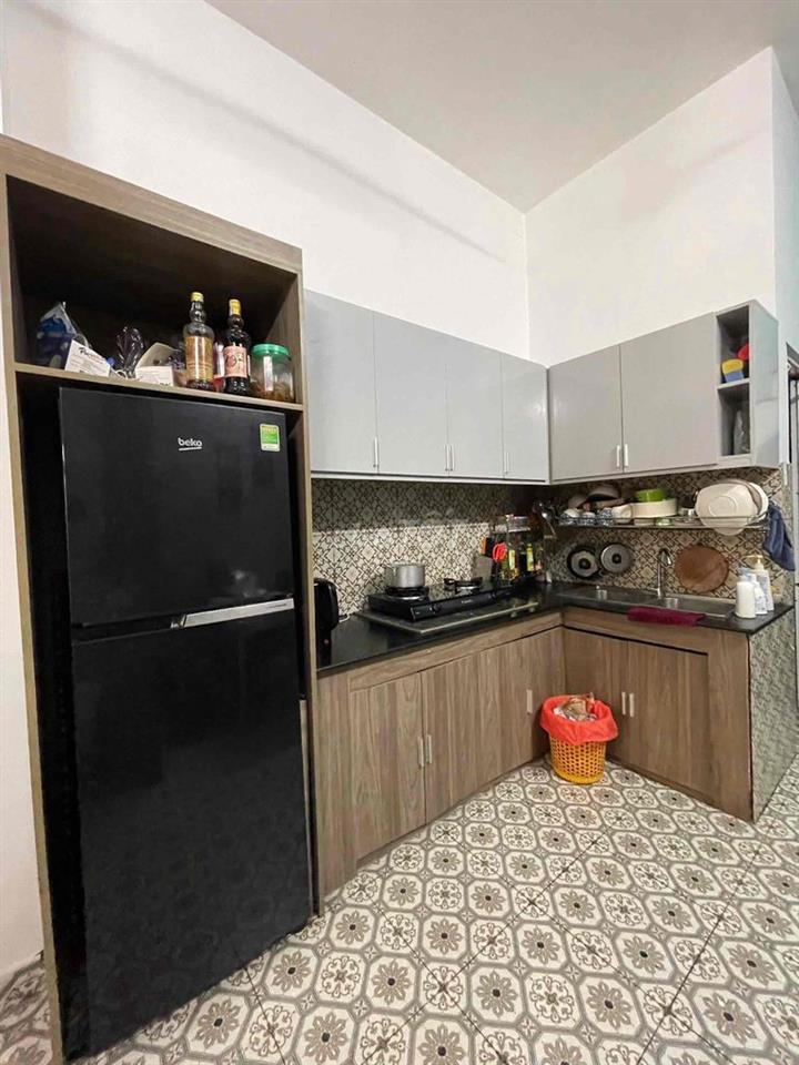 Cho thuê nhà HXH gần sân bay 3,6x11 kết cấu 1 trệt 1 lầu 2pn 2wc