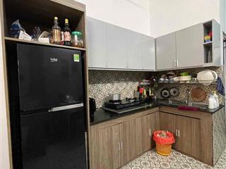 Cho thuê nhà HXH gần sân bay 3,6x11 kết cấu 1 trệt 1 lầu 2pn 2wc