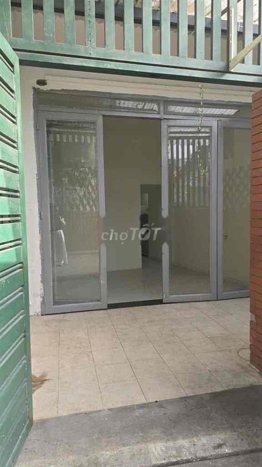 Cho thuê nhà mặt tiền Nguyễn Trọng Tuyển 4x20 cấp 4 3pn 1wc