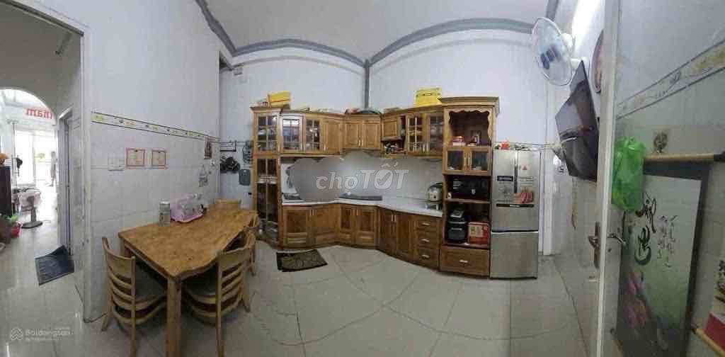 Cho thuê nhà mặt tiền 4x13 1 trệt 2 lầu 3pn 3wc kinh doanh buôn bán