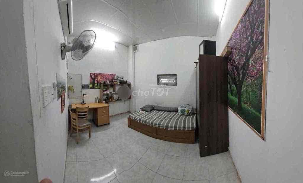 Cho thuê nhà mặt tiền 4x13 1 trệt 2 lầu 3pn 3wc kinh doanh buôn bán