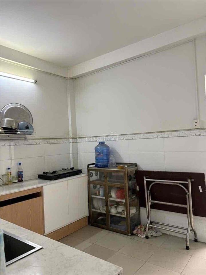 Cho thuê nhà Âu Cơ 4x14 1 trệt 1 lầu 2pn 2wc nhà sạch sẽ thoáng mát