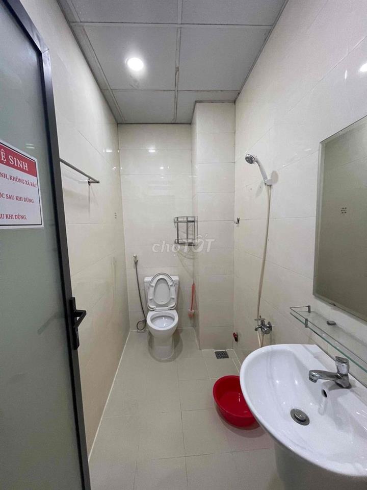 Cho thuê nhà HXH Đồng Xoài 4x8 1 trệt 3 lầu 3pn 3wc full nội thất