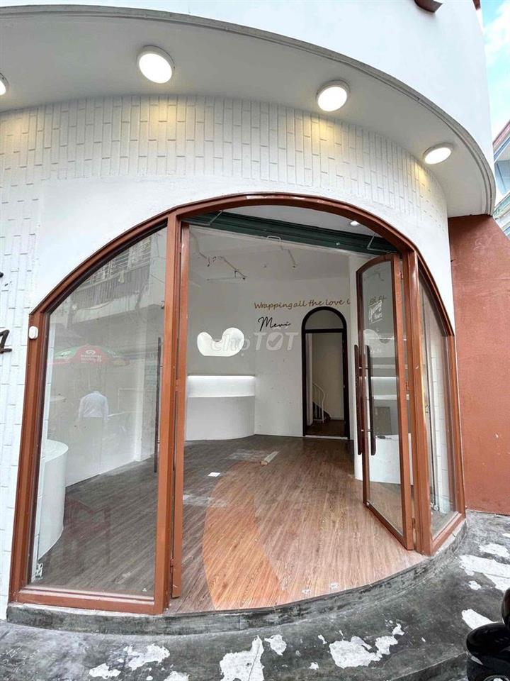 Cho thuê nhà Lê Văn Sỹ Q3 | 5x10 | Trệt 2 lầu sân thượng | 3PN 4WC