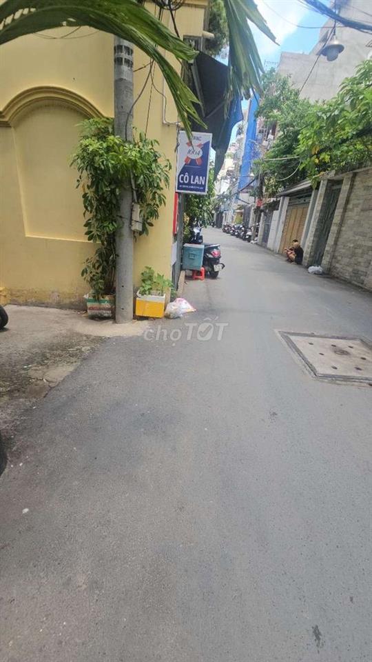 Nhà Cho Thuê BỀN Nguyên Căn Q3