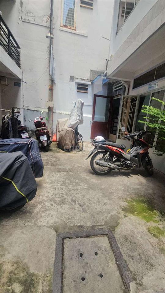 Nhà Cho Thuê BỀN Nguyên Căn Q3