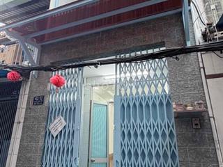 CHÍNH CHỦ CHO THUÊ NHÀ NGUYÊN CĂN QUẬN 3 -  11tr/ tháng