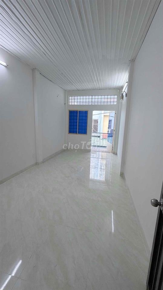 CHÍNH CHỦ CHO THUÊ NHÀ NGUYÊN CĂN QUẬN 3 -  11tr/ tháng