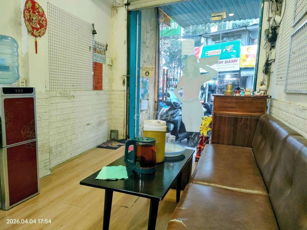 CHO THUÊ MẶT BẰNG NGUYÊN TẦNG TRỆT.