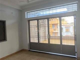 Cho thuê phòng quận 3 , Đỗ Thị Lời thoáng rộng . máy lanh sẵn