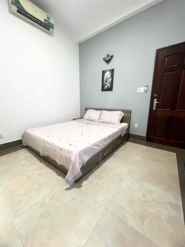 Cho thuê phòng tại Cmt8 q3 ngay ga sg
