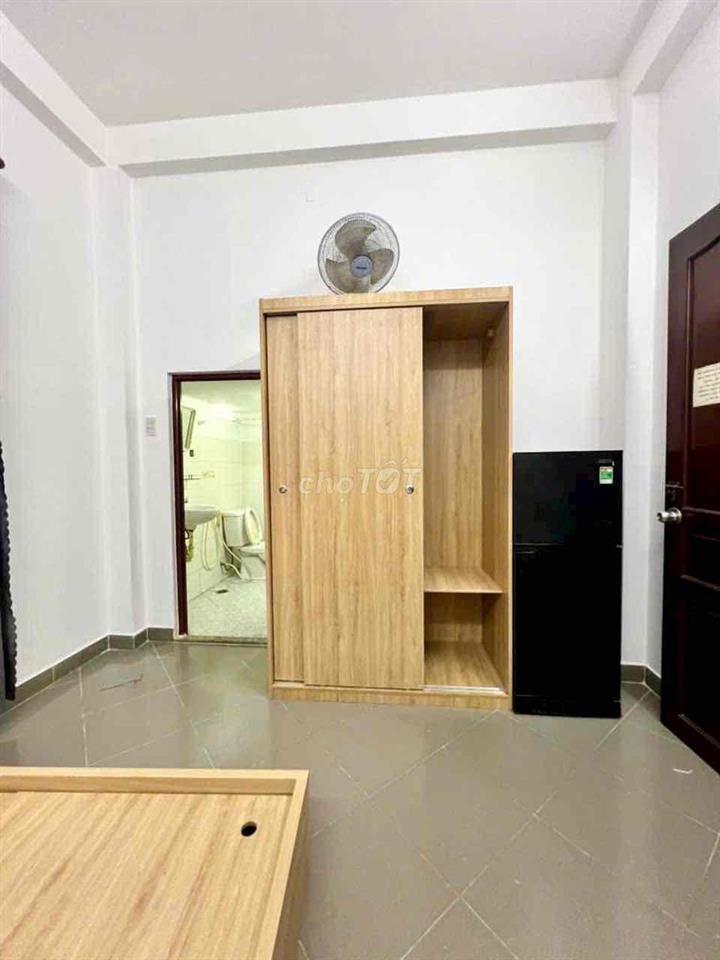 Chính chủ cho thuê phòng tại Nguyễn Thông q3