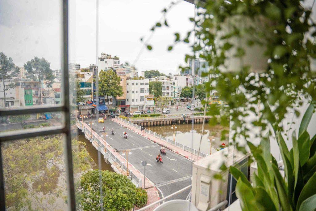📍 Trường sa – Quận 3