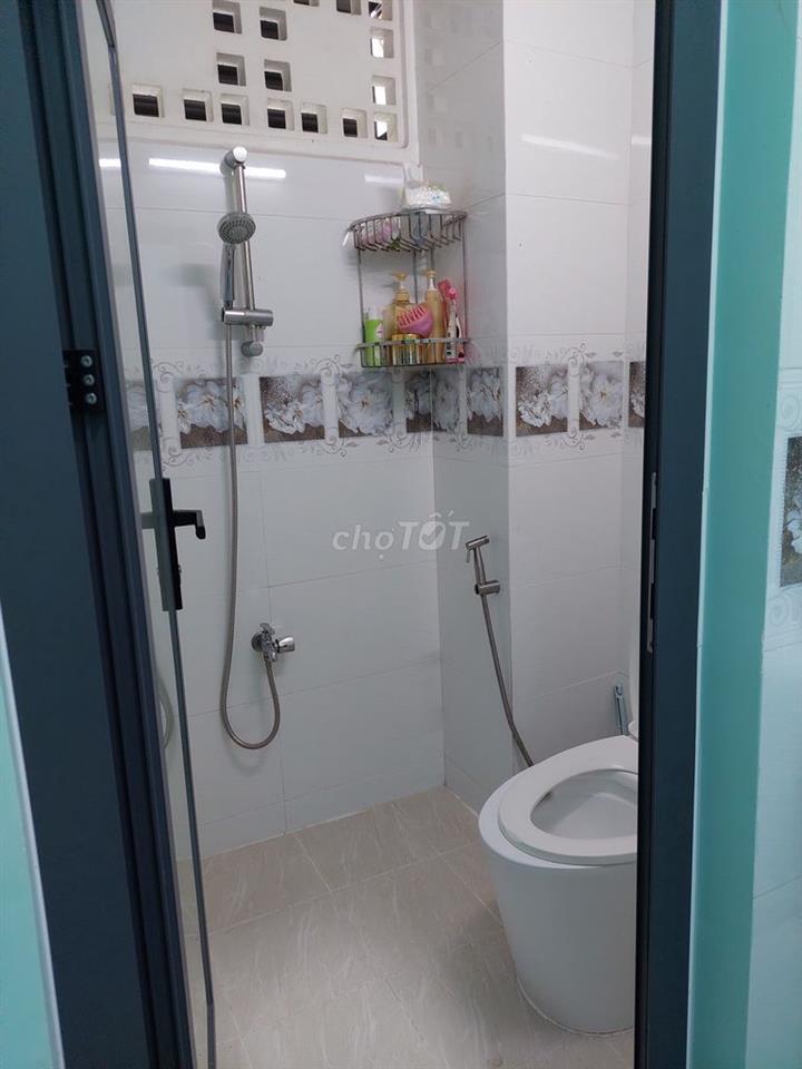 Cho nữ thuê phòng ở trung tâm quận 3