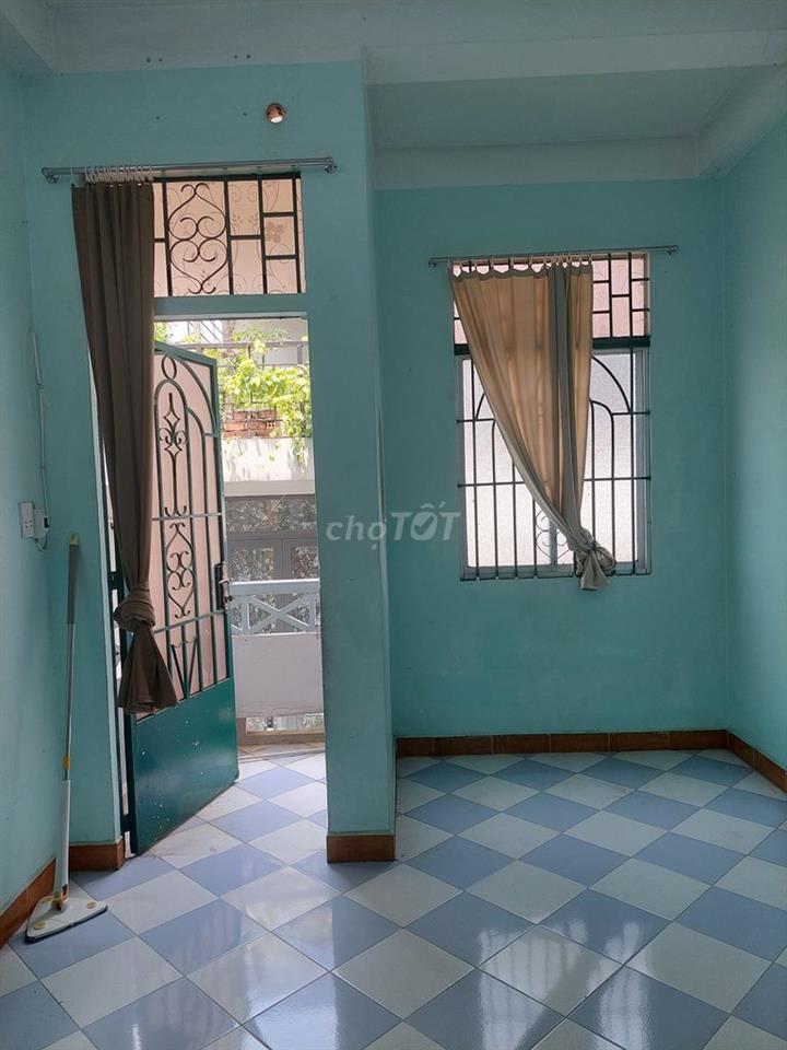 Cho nữ thuê phòng ở trung tâm quận 3