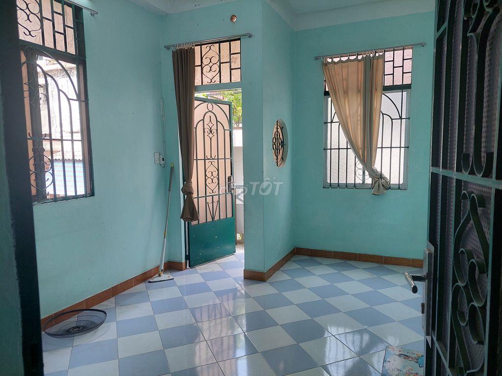 Cho nữ thuê phòng ở trung tâm quận 3