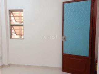 phòng trọ 12m2 Trần Văn Đang phường 11 Quận 3 TP HCM 