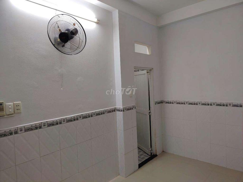 cho thuê phòng đẹp trung tâm quận 3 cũ
