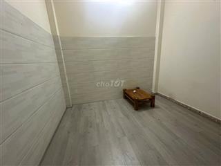 Phòng Trọ Trần Quang Diệu Q.3/ Ngay Lê Văn Sỹ - GIÁ RẺ - Cửa sổ