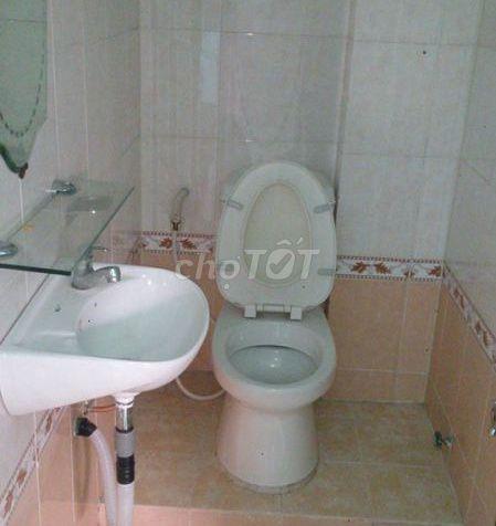 PHÒNG TRỌ 2 TRIỆU TT Q.3 - WC RIÊNG