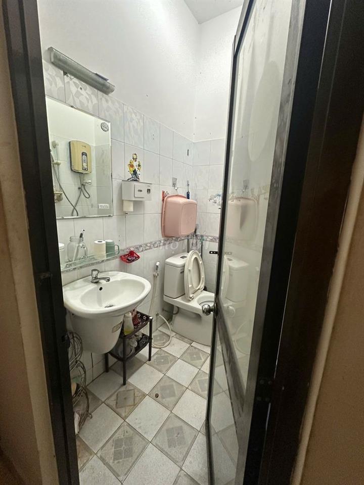 PHÒNG TRỌ 2 TRIỆU TT Q.3 - WC RIÊNG