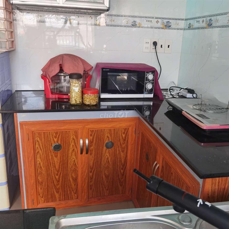 Phòng trọ,  25 m2 trung tâm quận 3 cũ