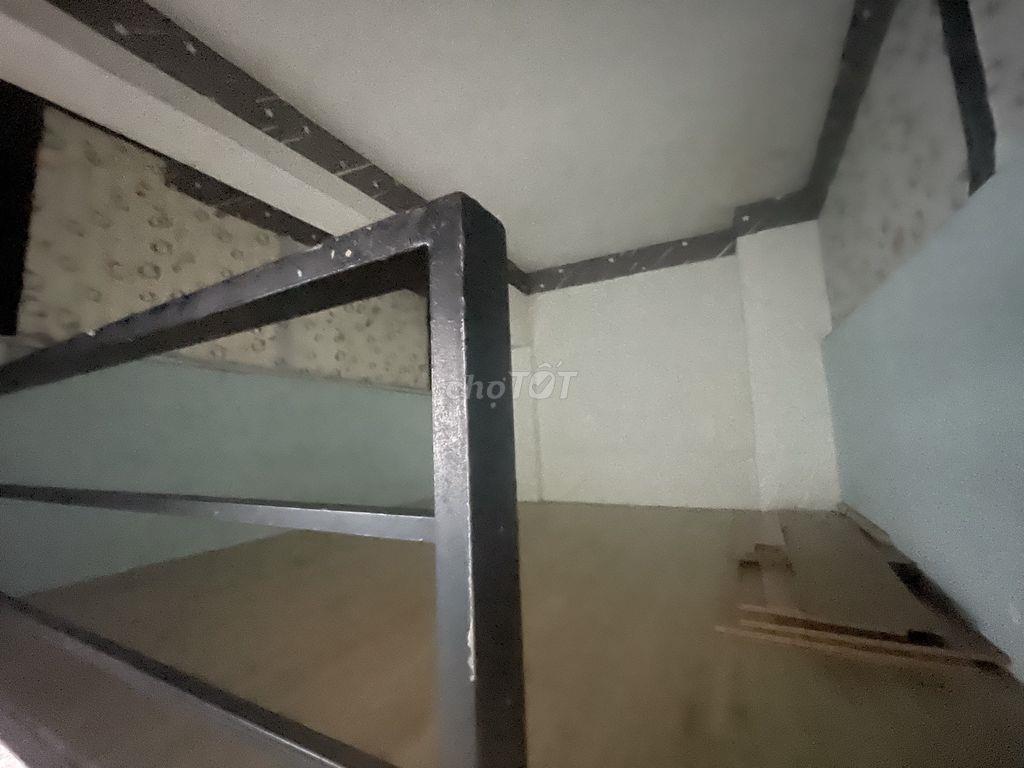 cho thuê phòng full nt . ngay cao thắng quận 3. giáp quận 1